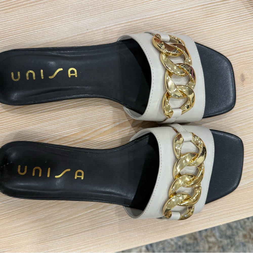 CHAIN SANDALS